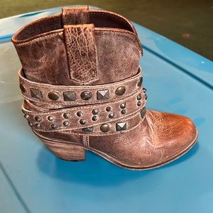 Corral boots NWT